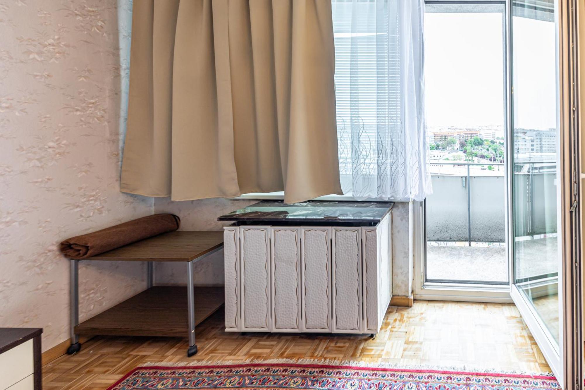 Vintage, View & Balcony By Jr City Apartments Wina Bagian luar foto
